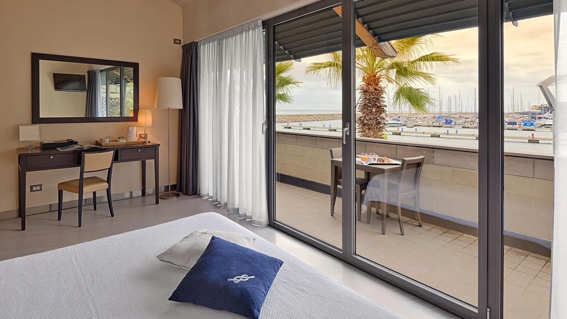 Hotel Riviera Dei Fiori San Lorenzo al Mare