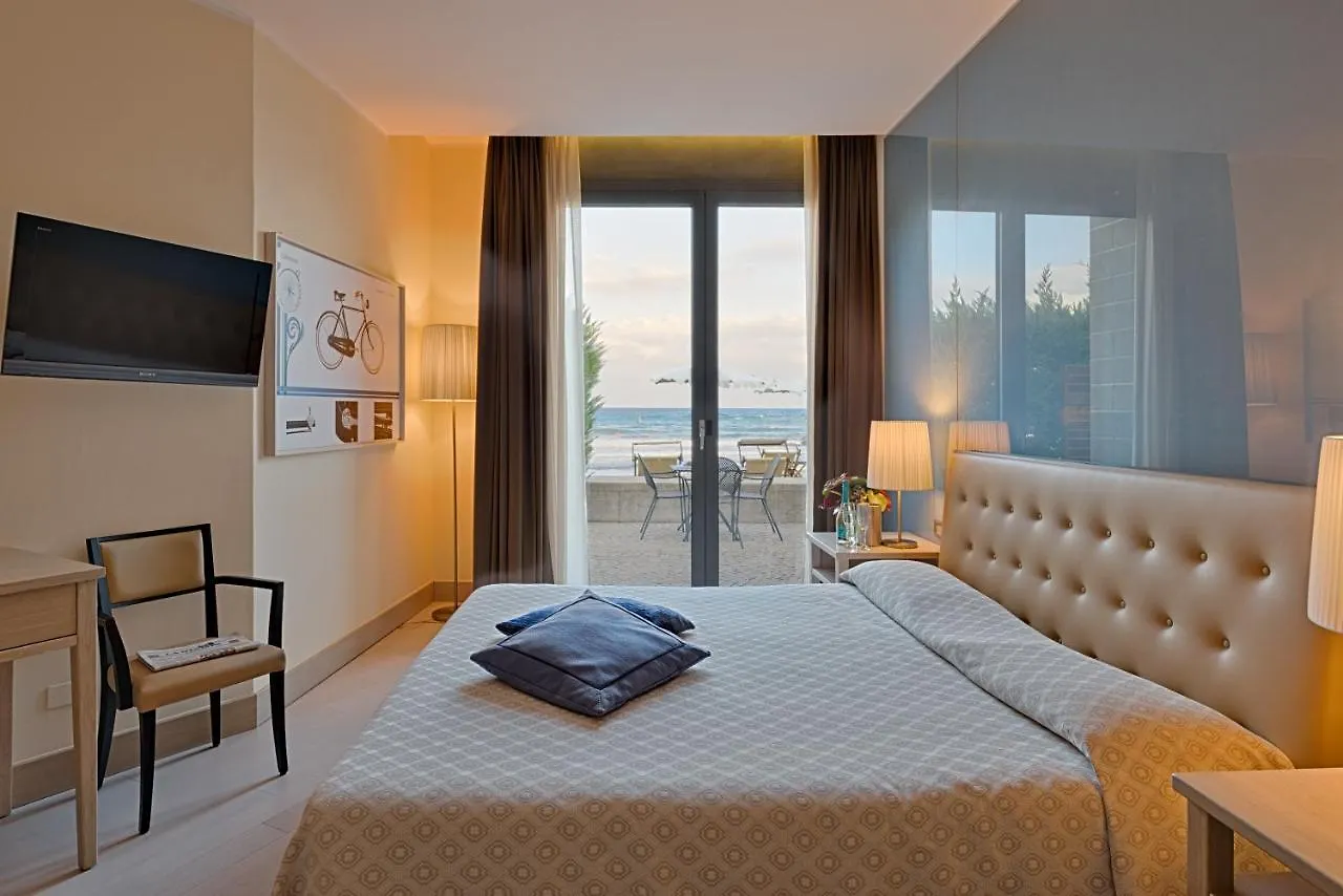 Hotel Riviera Dei Fiori San Lorenzo al Mare