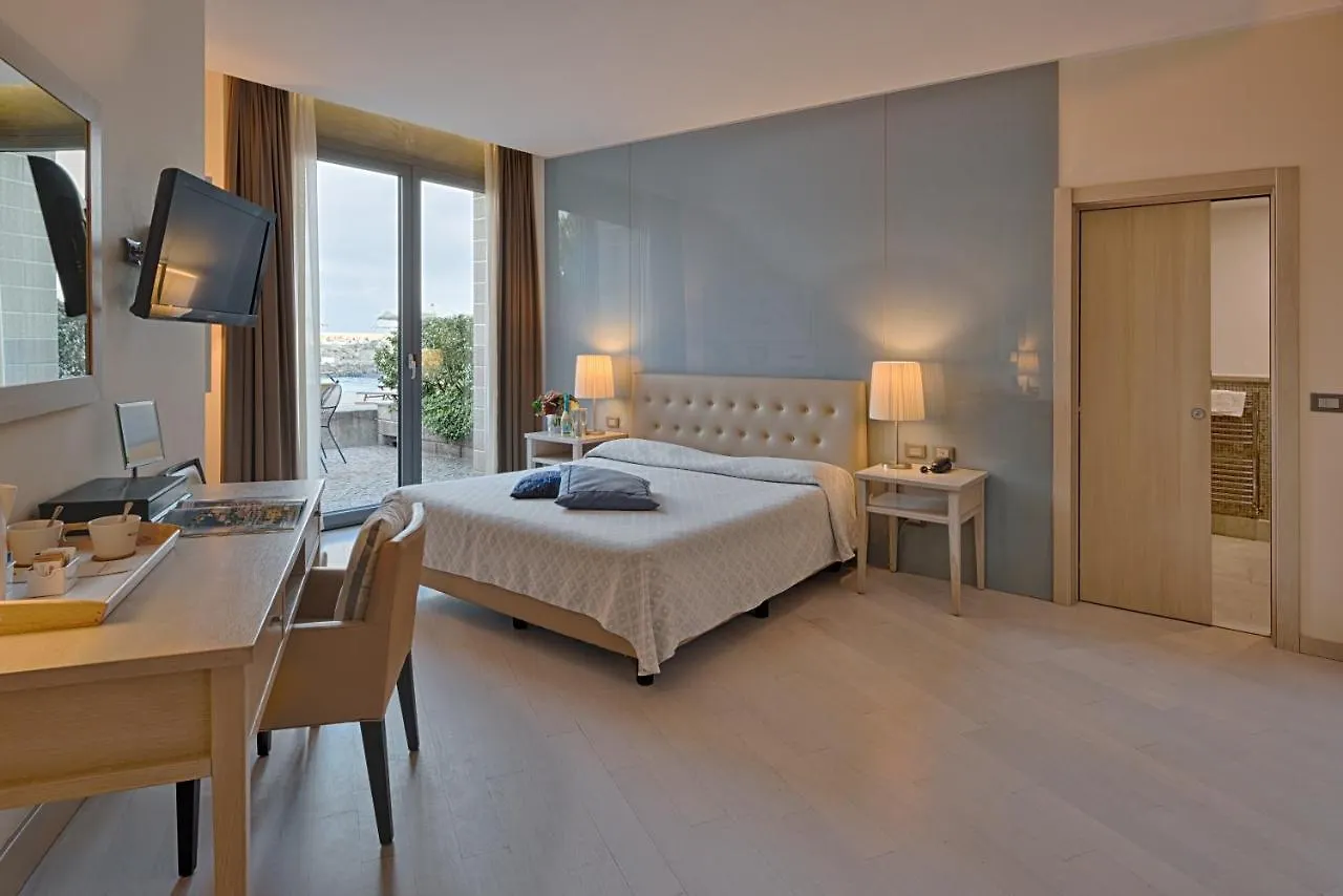 Hotel Riviera Dei Fiori San Lorenzo al Mare 4*,  Italy
